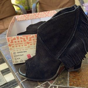 GIANNI BINI ANKLE HIGH HEELED BOOTS BRAND NEW